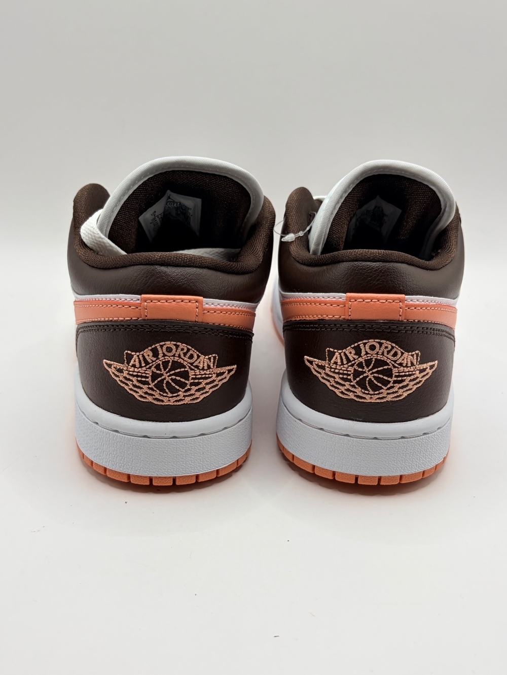 Women’s Air Jordan 1 Low sneakers in White and Light Madder Root 7 Women New - Picture 3 of 6